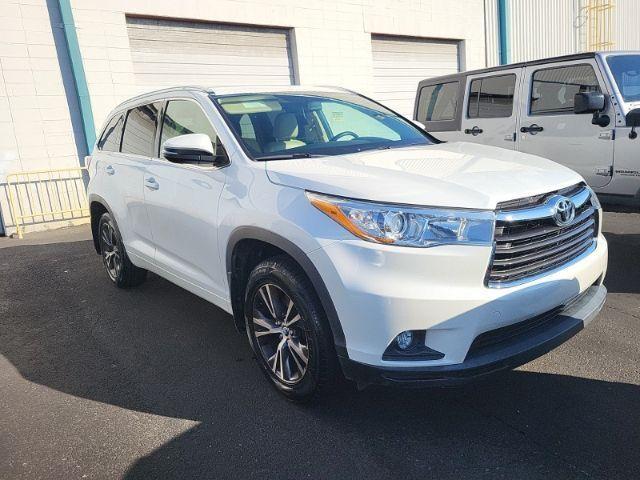 used 2016 Toyota Highlander car, priced at $19,995