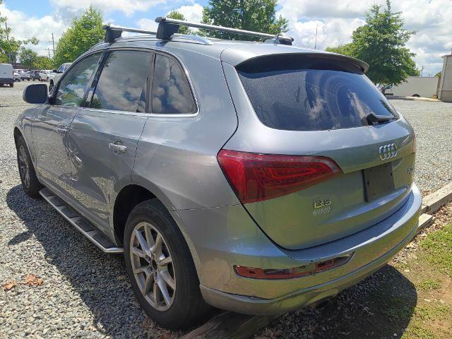 used 2011 Audi Q5 car, priced at $4,700