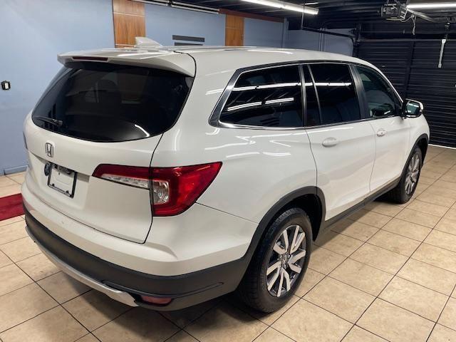 used 2021 Honda Pilot car, priced at $26,000