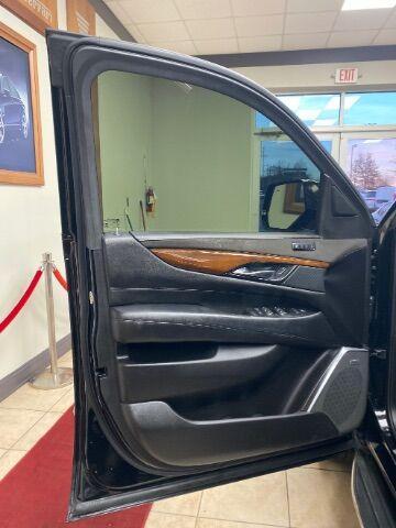 used 2018 Cadillac Escalade ESV car, priced at $27,000