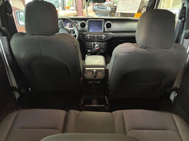 used 2022 Jeep Wrangler Unlimited car, priced at $34,000