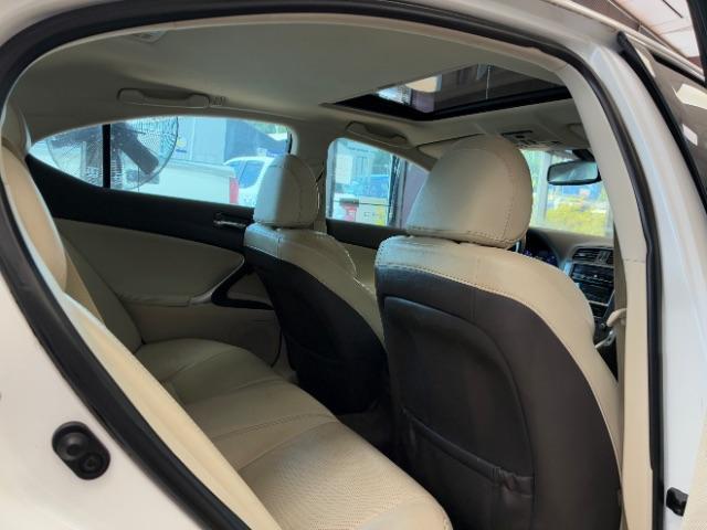 used 2011 Lexus IS 250 car, priced at $9,900