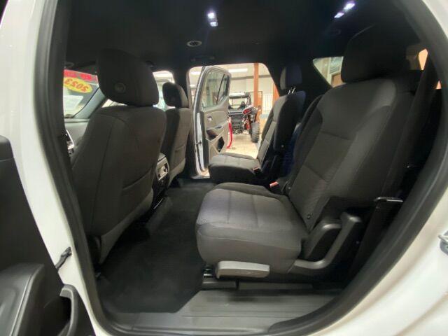 used 2023 Chevrolet Traverse car, priced at $24,500