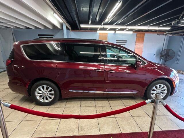 used 2017 Chrysler Pacifica car, priced at $16,300