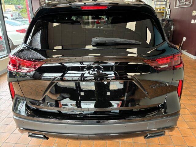 used 2025 INFINITI QX50 car, priced at $38,000