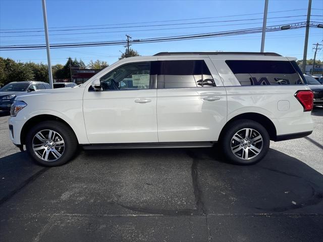 new 2024 Ford Expedition car, priced at $77,690