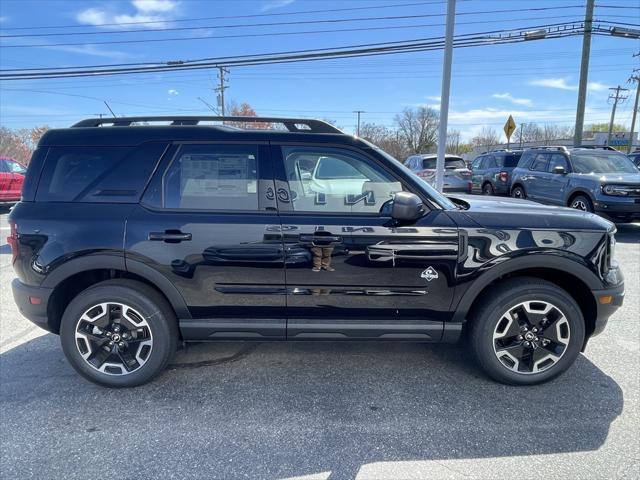 new 2024 Ford Bronco Sport car, priced at $37,710