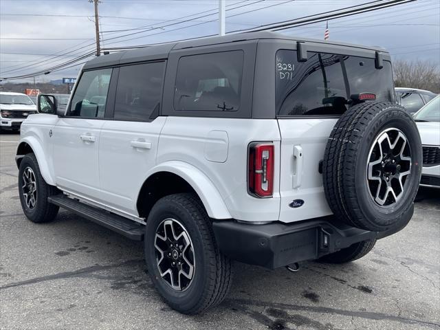 new 2024 Ford Bronco car, priced at $52,025