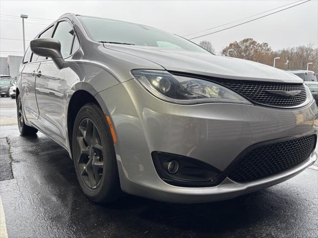 used 2018 Chrysler Pacifica car, priced at $19,000