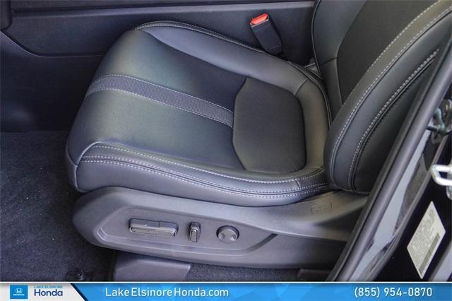 new 2025 Honda Pilot car, priced at $45,336