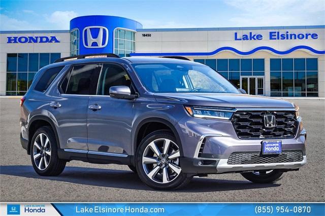 new 2025 Honda Pilot car