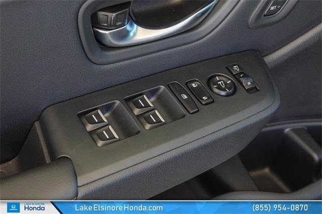 new 2025 Honda Pilot car, priced at $49,688