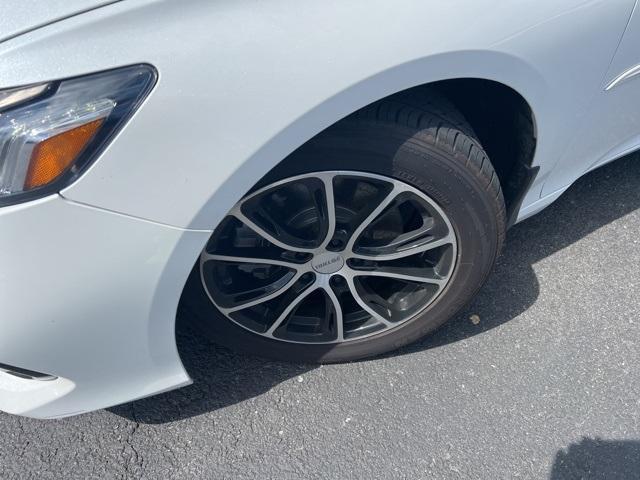 used 2022 Honda Accord Hybrid car, priced at $25,899