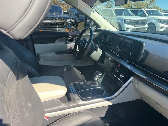 used 2023 Kia Carnival car, priced at $31,577