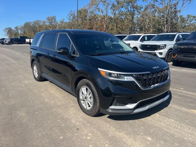 used 2023 Kia Carnival car, priced at $31,577