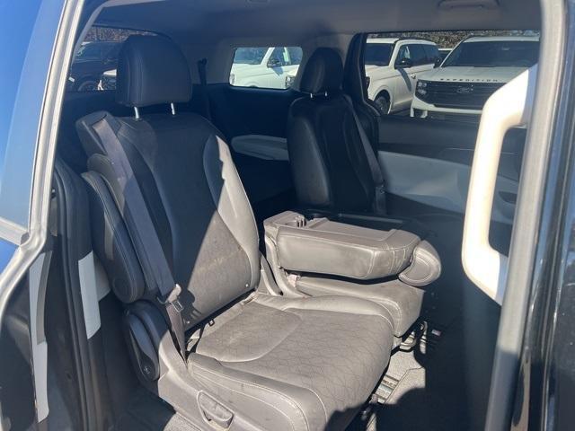 used 2023 Kia Carnival car, priced at $31,577