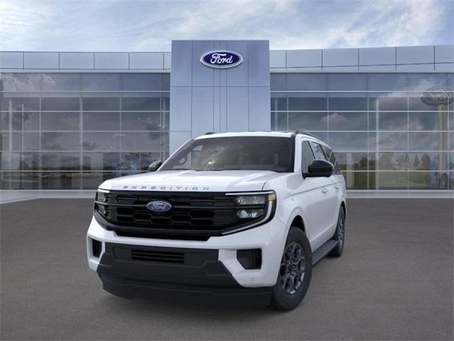 new 2025 Ford Expedition car, priced at $61,697