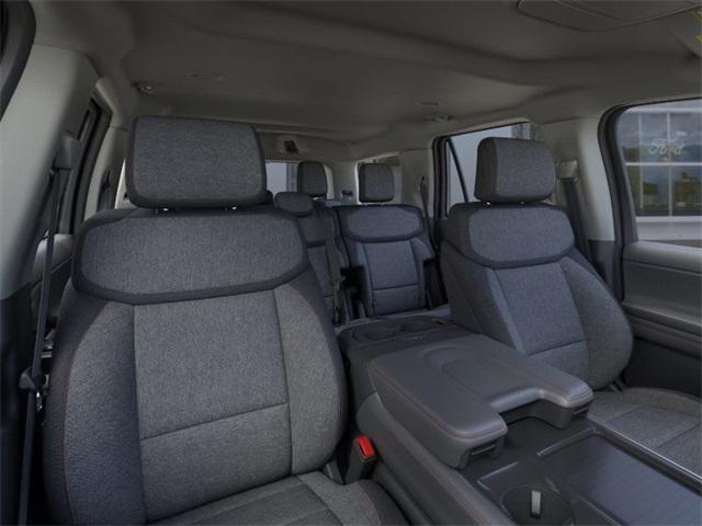 new 2025 Ford Expedition car, priced at $61,954