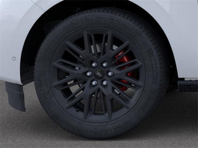 new 2025 Ford Expedition car, priced at $80,178