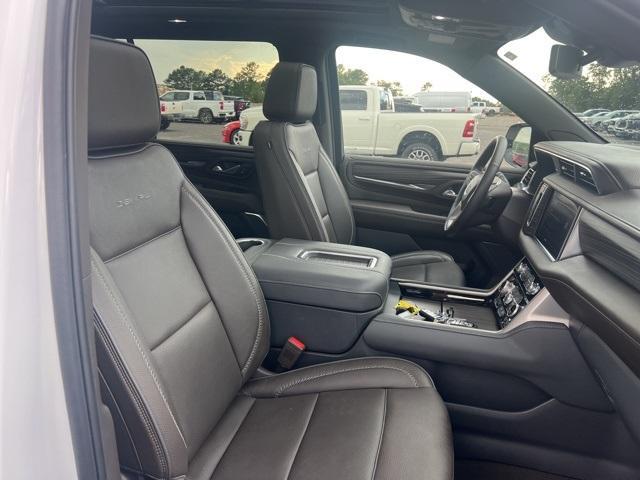 used 2023 GMC Yukon XL car, priced at $69,640