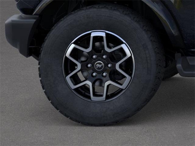 new 2025 Ford Bronco car, priced at $46,576