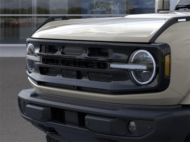 new 2025 Ford Bronco car, priced at $51,261