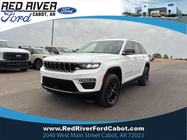 used 2022 Jeep Grand Cherokee car, priced at $26,538