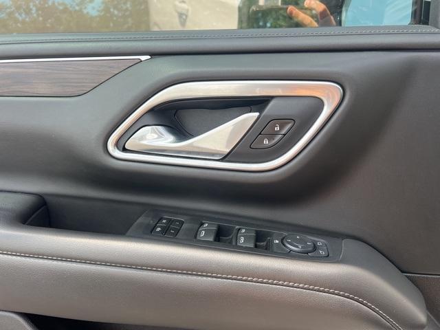 used 2021 Chevrolet Suburban car, priced at $36,320