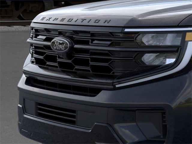 new 2025 Ford Expedition car, priced at $76,377