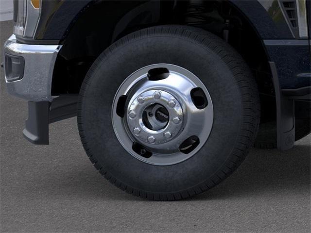 new 2025 Ford F-350 car, priced at $67,060