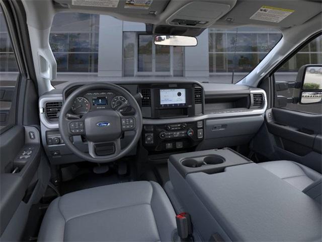 new 2025 Ford F-250 car, priced at $52,251