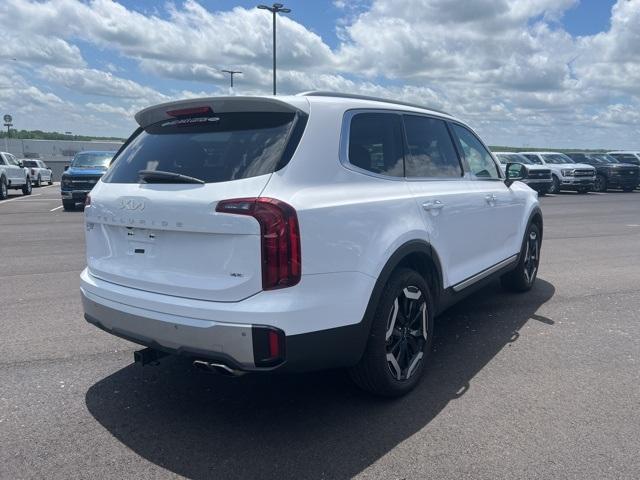 used 2024 Kia Telluride car, priced at $40,081