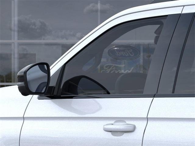 new 2025 Ford Expedition car, priced at $80,178