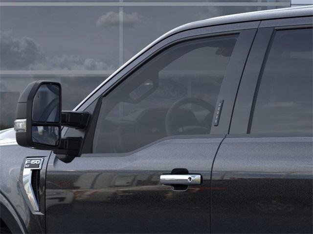 new 2024 Ford F-150 car, priced at $49,641