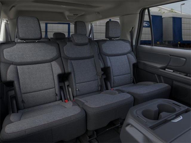 new 2025 Ford Expedition Max car, priced at $68,142