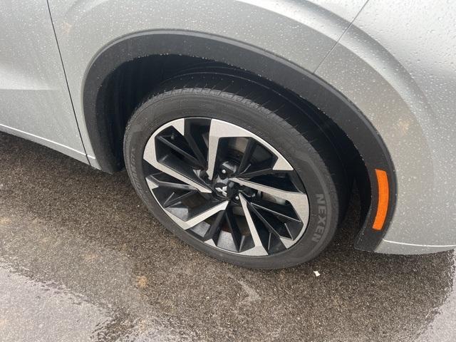 used 2023 Mitsubishi Outlander PHEV car, priced at $27,596