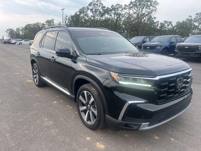 used 2024 Honda Pilot car, priced at $44,563