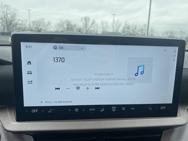 new 2025 Ford Explorer car, priced at $39,870