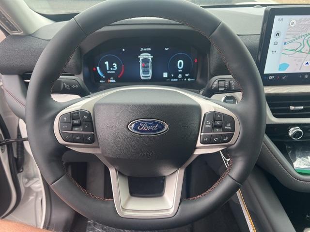 new 2025 Ford Explorer car, priced at $39,870
