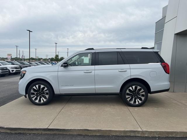 new 2025 Ford Expedition car, priced at $76,108