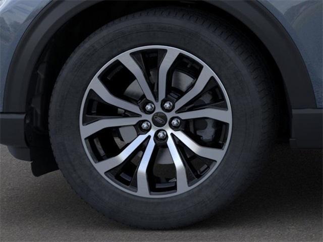 new 2025 Ford Explorer car, priced at $46,278
