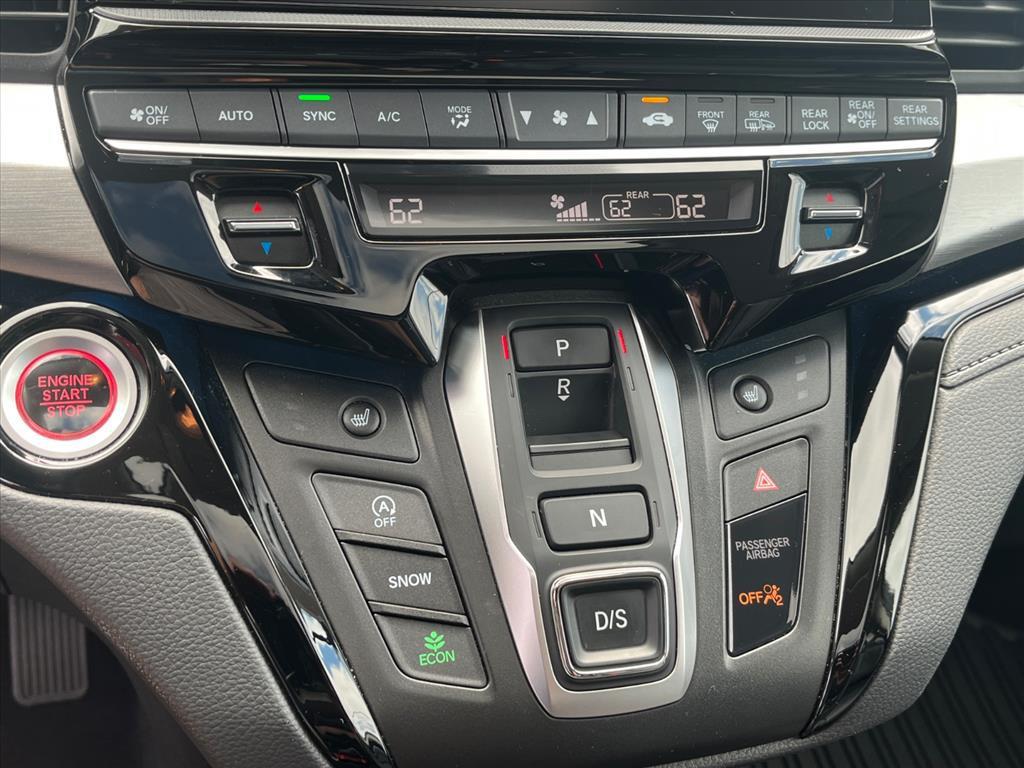 used 2025 Honda Odyssey car, priced at $45,483