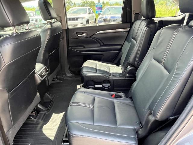used 2018 Toyota Highlander car, priced at $20,579
