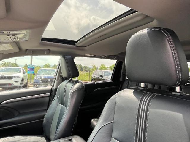 used 2018 Toyota Highlander car, priced at $20,579