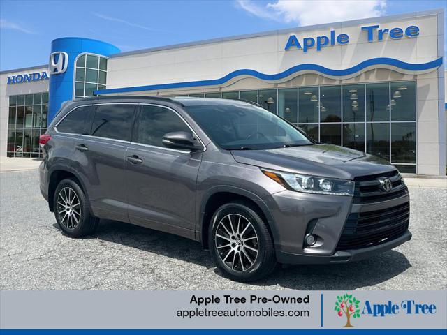 used 2018 Toyota Highlander car, priced at $20,579