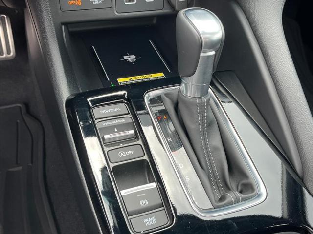 used 2025 Acura Integra car, priced at $38,415