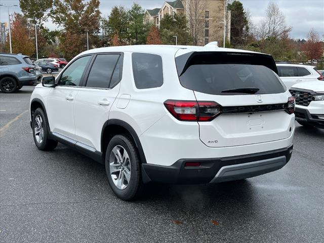 new 2025 Honda Pilot car, priced at $47,450