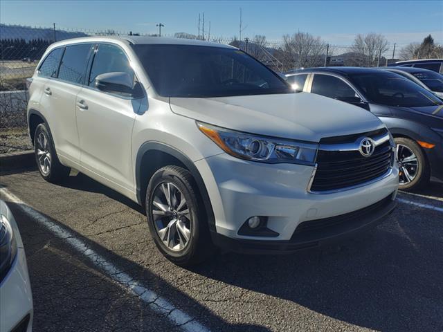 used 2016 Toyota Highlander car, priced at $20,902