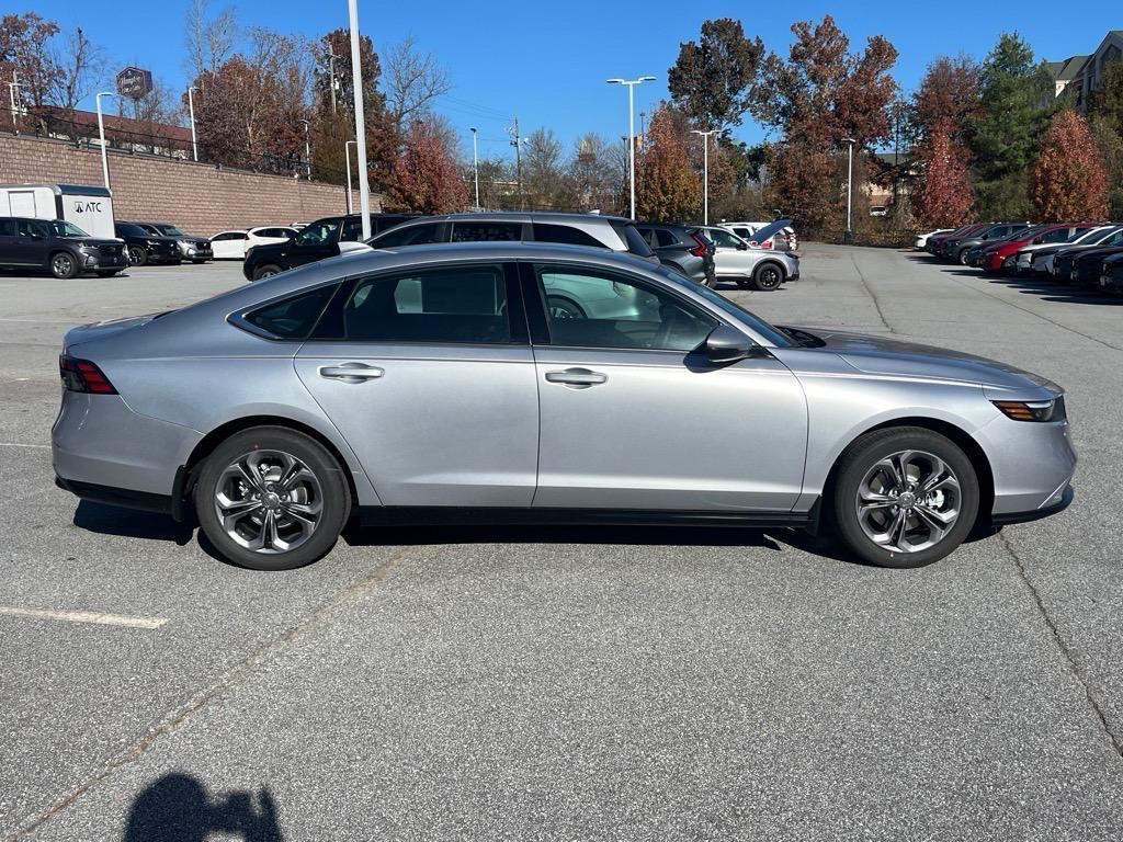 new 2025 Honda Accord Hybrid car