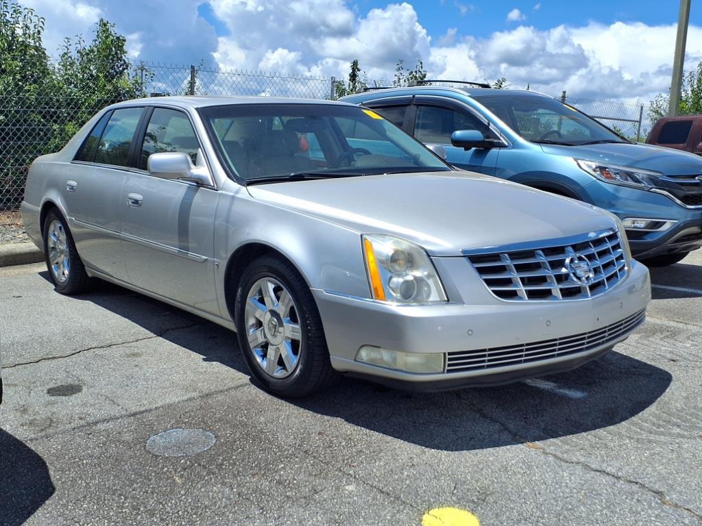 used 2007 Cadillac DTS car, priced at $6,772